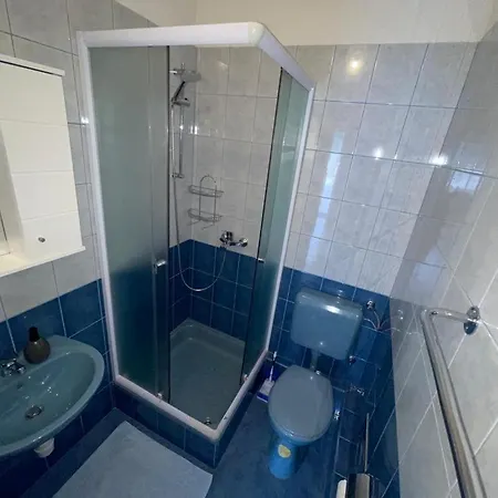 Apartmani Krajnovic Fazana Exterior photo