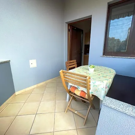 Apartmani Krajnovic Fazana Exterior photo
