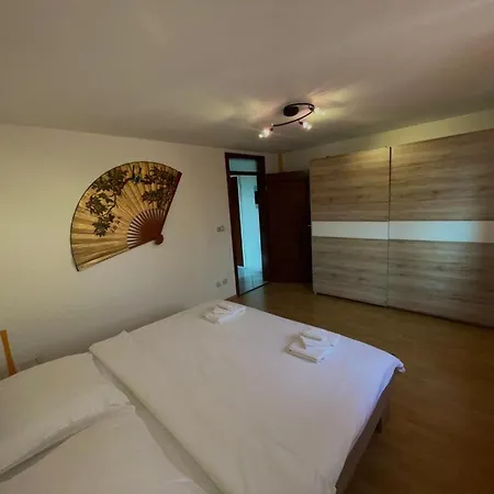 Apartmani Krajnovic Fazana Exterior photo