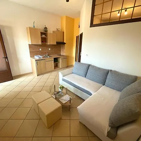 Apartmani Krajnovic Fazana Exterior photo