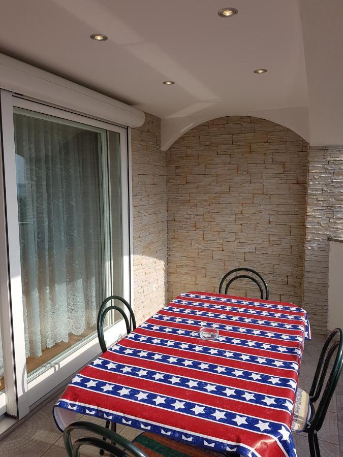 Krajnovic Apartment