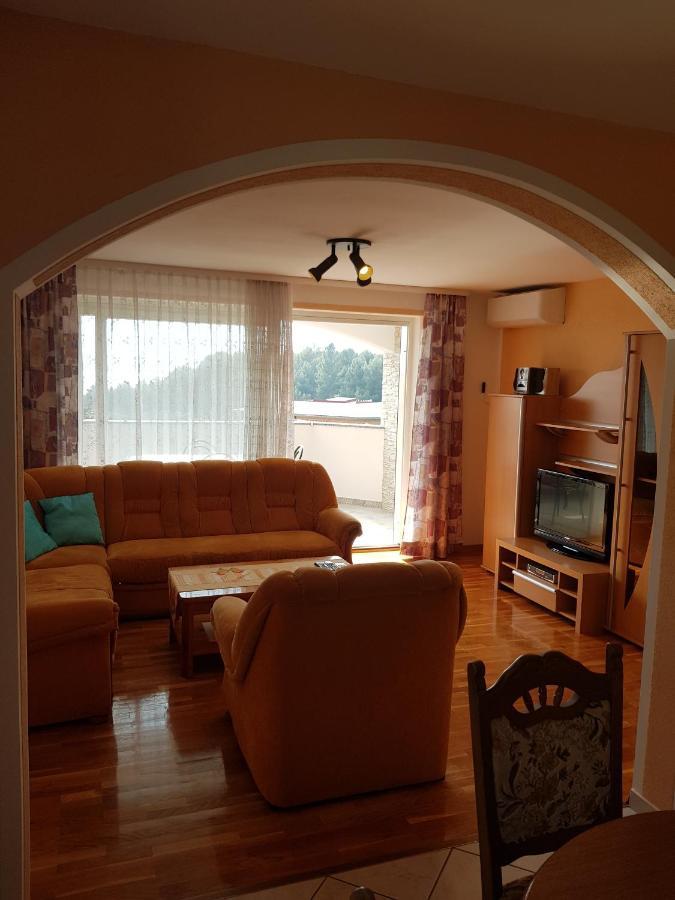 Krajnovic Apartment Fazana